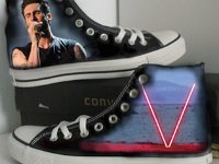 Maroon 5  Lead singer Adam Levine's face on another pair of black high top chucks.